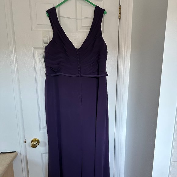 Mother of the brIde dress. Never worn. Alfred Angelo - Picture 2 of 11